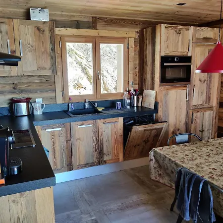 3 Biches Chalet